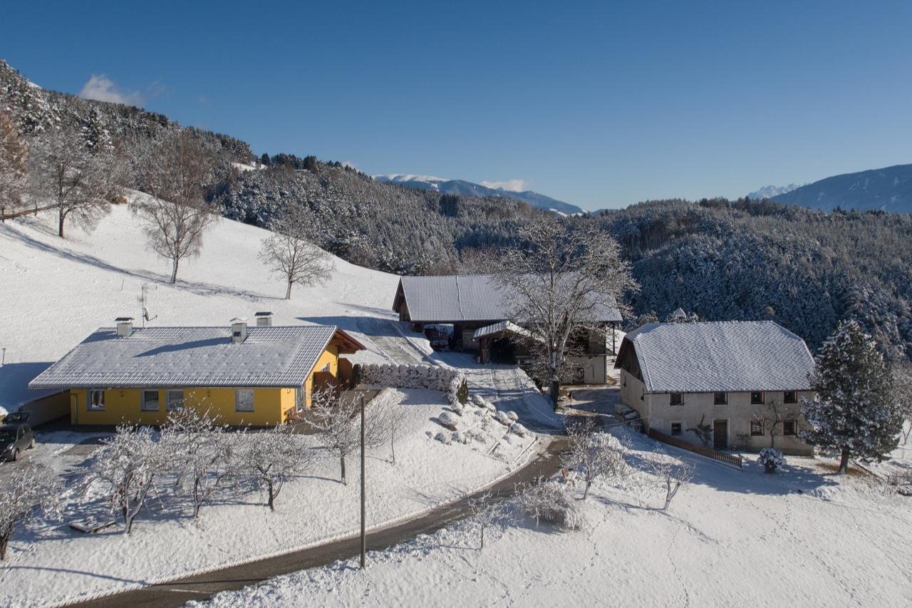 Appartament Eichnerhof Chienes Exterior foto